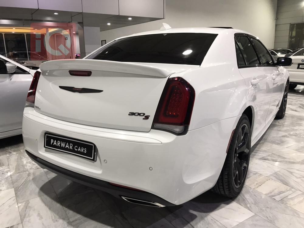 Chrysler 300